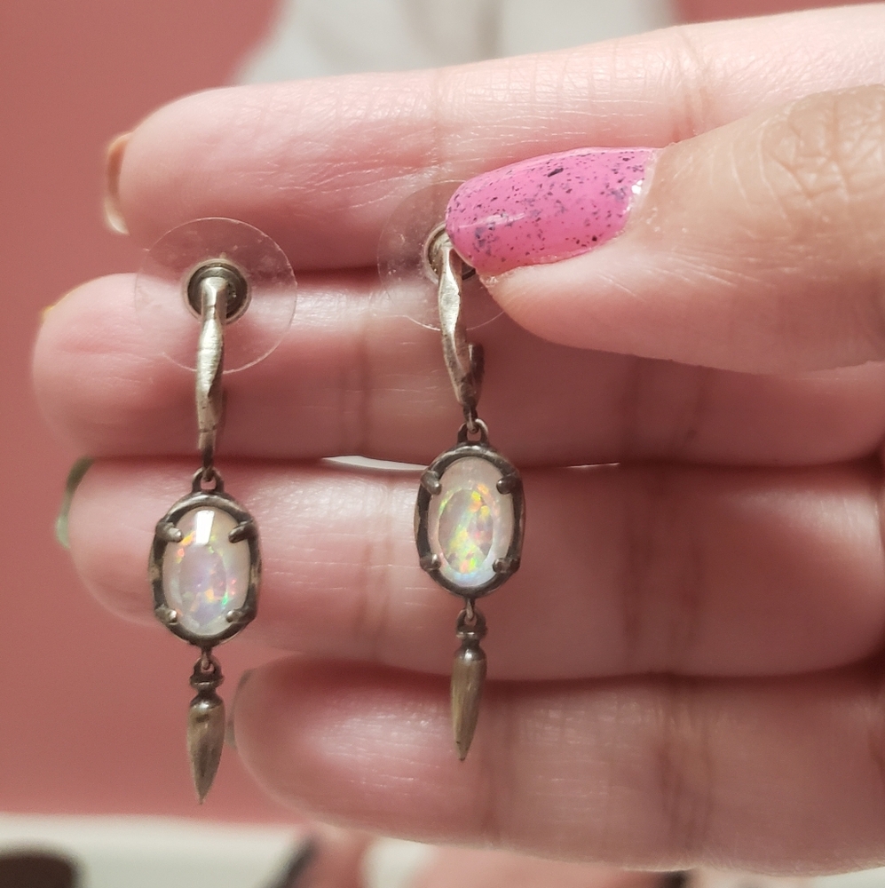Kendra Scott Pendant Earrings with Opalescent Stone RARE HTF GUC - Picture 4 of 6